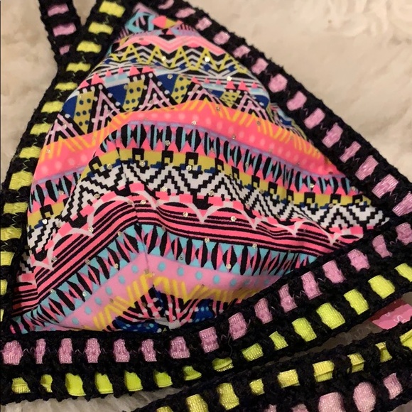 Victoria's Secret Crochet Bikini - Picture 4 of 4